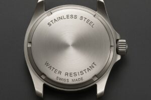 le fond de boitier d'une montre